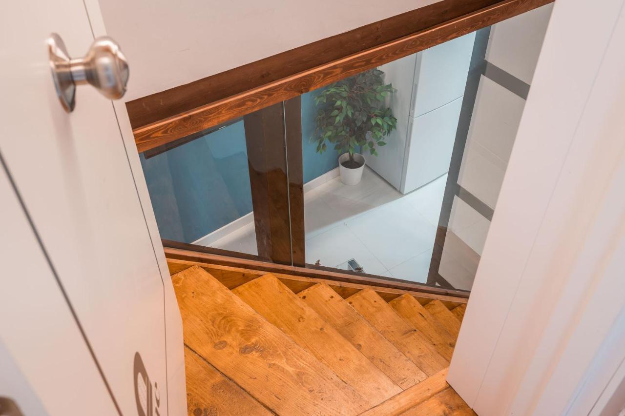 Qh Eme Suites Гранада Екстер'єр фото